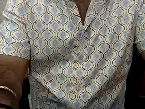 hairy_boy6inch Adlı Modelin Canlı XXX Sohbeti