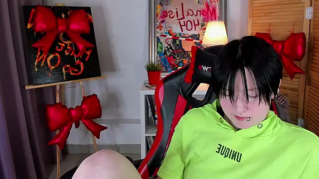 Chat XXX ao vivo de BakugoKatsuki