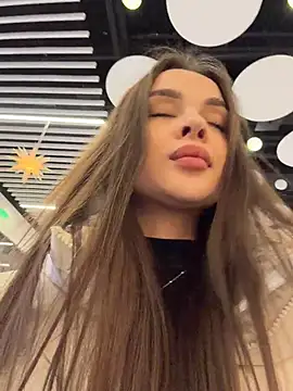 XXX chat uživo modela KristiRich