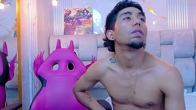 Annyelin Live XXX chat