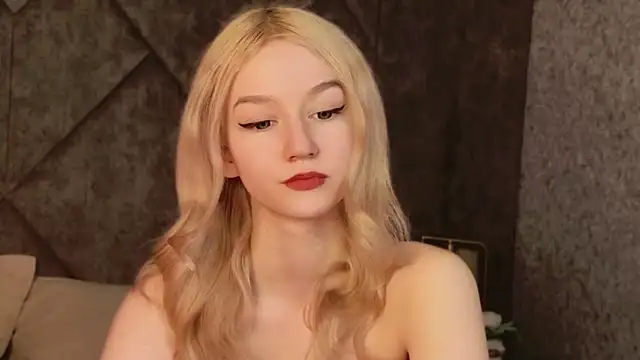 دردشة NaomiLoys الجنسية المباشرة