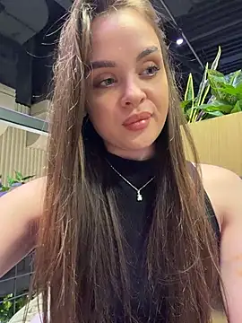 KristiRichn Live XXX chat