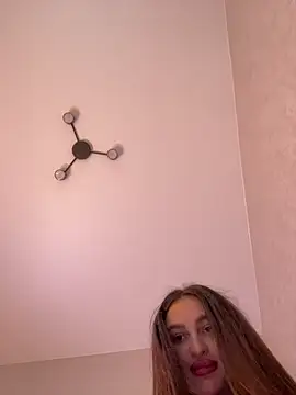 BabyKamiTV Show in webcam