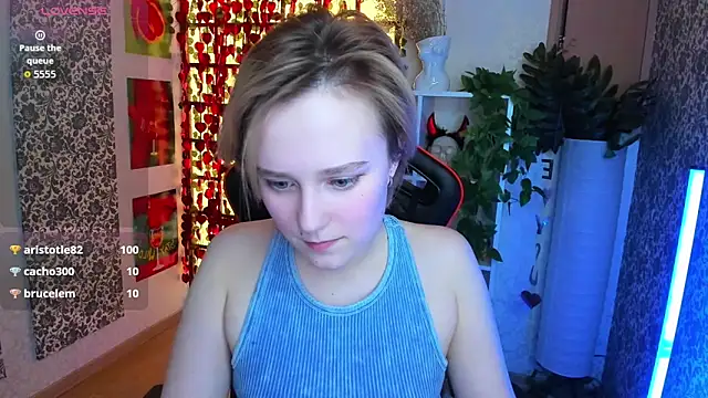 Chat XXX en directo de Ellie_Heavenly