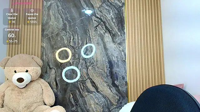 Chat XXX ao vivo de scarlett_lumi