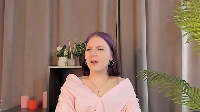 OllieLirette: онлайн-секс-чат