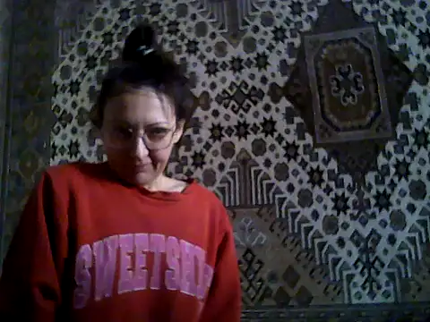 FayInessaKiss – Live XXX-chat