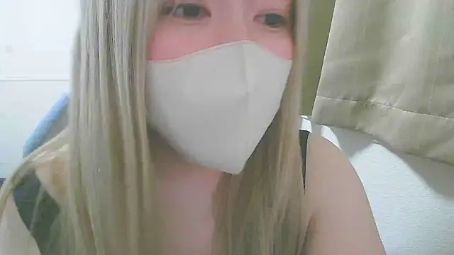 Remi_official's Live XXX Chat