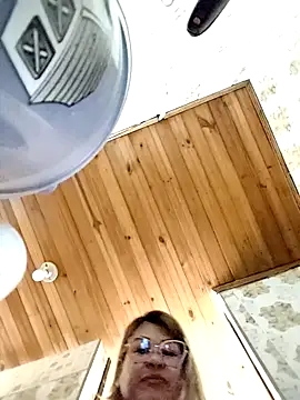 Show de AlexxiaaMat na webcam