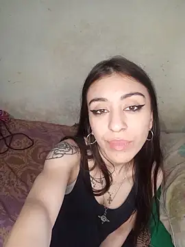 Jennyvignaduzzo Chat XXX in diretta