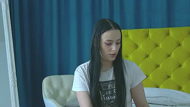 RubyHills Live XXX Chat