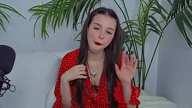 LanaLedger – Live XXX-chat