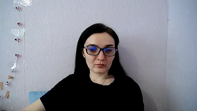 Shiny_gine's Live XXX Chat