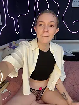 Czat XXX na żywo – MilaMoone