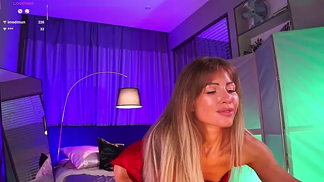 دردشة Nikki__Amour الجنسية المباشرة