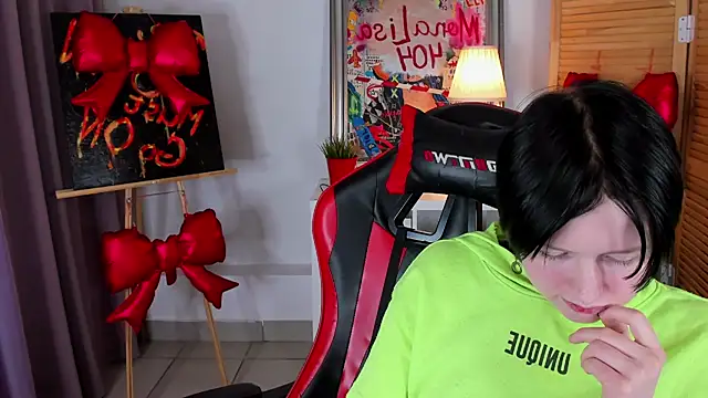 BakugoKatsuki Chat XXX in diretta