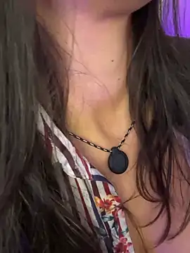 Вебкам-шоу mahia_queen