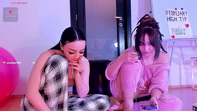 Peanaughty Live XXX-chat