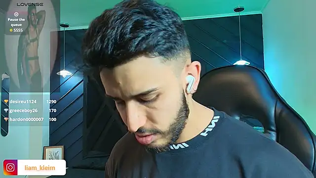 Liam_Kleiin Show Webcam