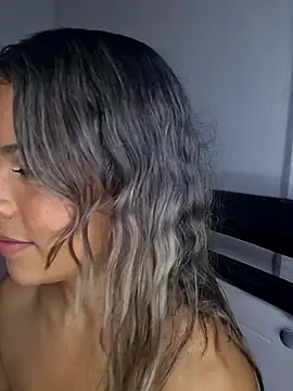 pamela_Tiny live XXX chat