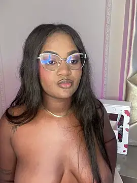 XXX chat uživo modela Noa_Adams