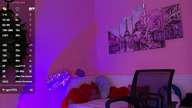 Inari_Okami_ Adlı Modelin Canlı XXX Sohbeti