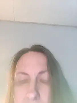 Evelina_cute Obrolan Langsung XXX