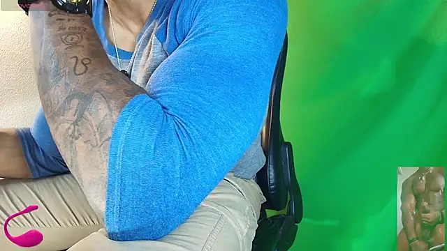 hot_black3のライブXXXチャット