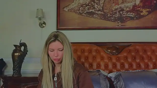 Real_Tini Adlı Modelin Canlı XXX Sohbeti