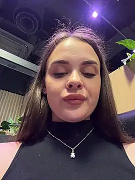 KristiRich Live XXX Chat