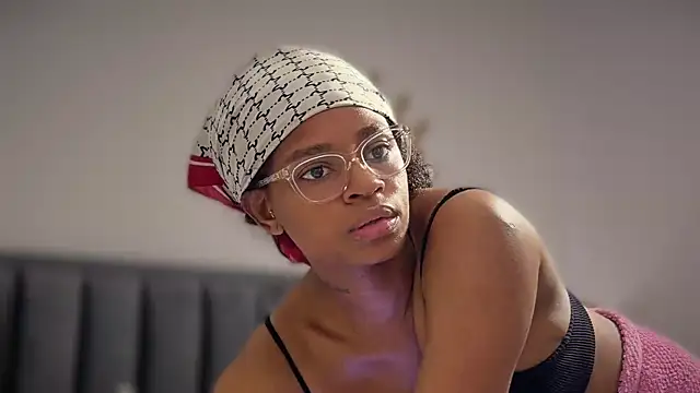 CharlottX – Live XXX-chat