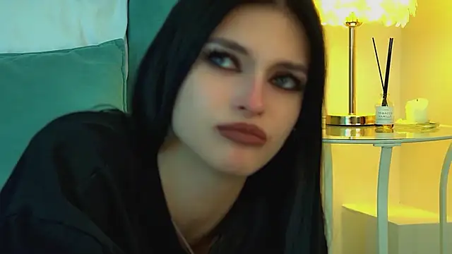 BeverlyMost: απευθείας συνομιλία ΧΧΧ