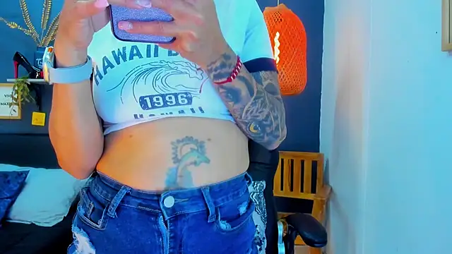 yessila_parker: απευθείας συνομιλία ΧΧΧ