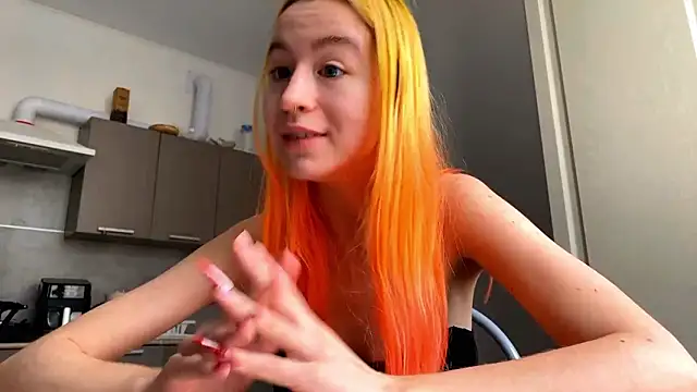 EmilyHein 现场XXX聊天