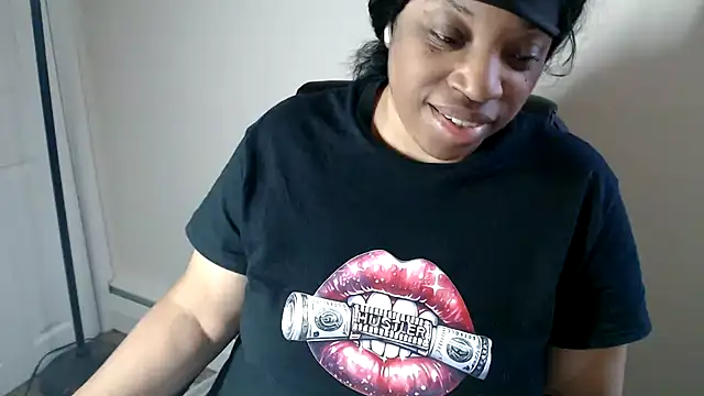 Sexymona1218のライブXXXチャット