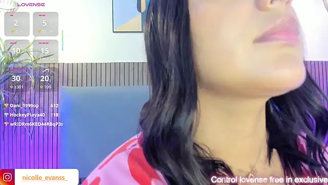 NicolleeEvanssn Live XXX chat