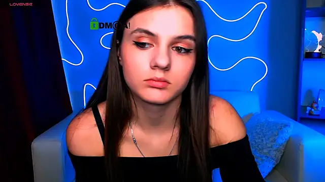 XXX chat uživo modela lisa_dark_