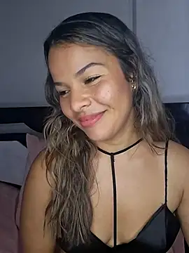 pamela_Tiny – Live XXX-chat