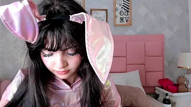 Chatroom XXX en direct de dolly_kitter