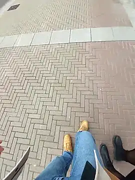 Sole97 Adlı Modelin Canlı XXX Sohbeti