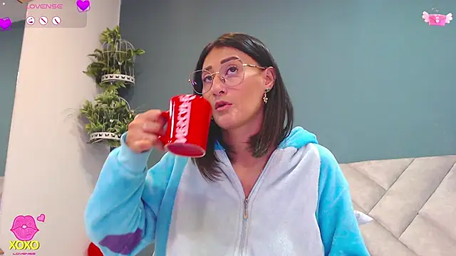 SharisWillian Adlı Modelin Canlı XXX Sohbeti