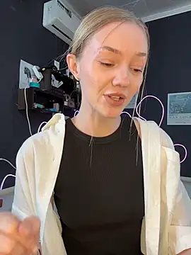 MilaMoone – Live XXX-chat