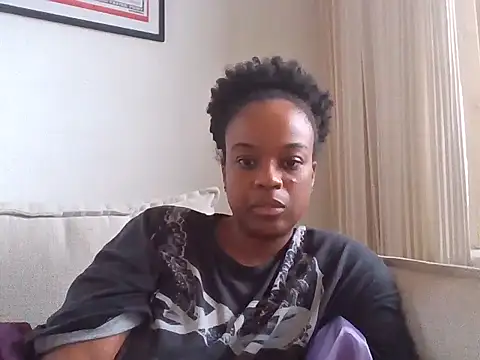 Writergurl69 live XXX chat