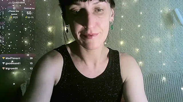 Chat +18 de MarieODahliaS ao vivo