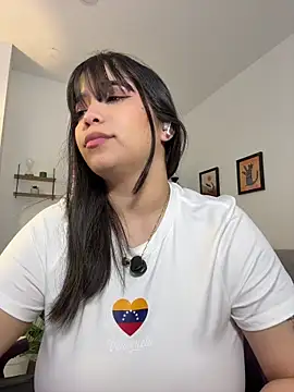 tati_reyess: онлайн-секс-чат