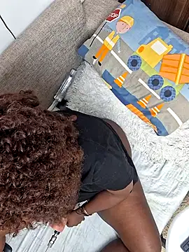 bustytemptress1 Live XXX-chat