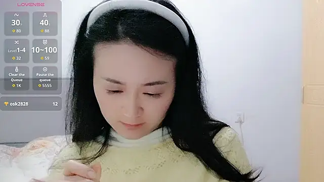 fanfan-FF's Live XXX Chat