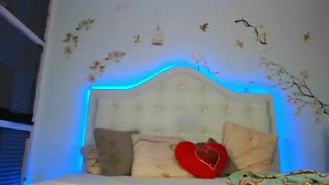 TinyBlair Live XXX-chat