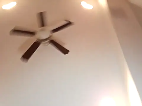 Kourtneyk Show in webcam