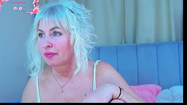 Czat XXX na żywo – Barbie_Blond_